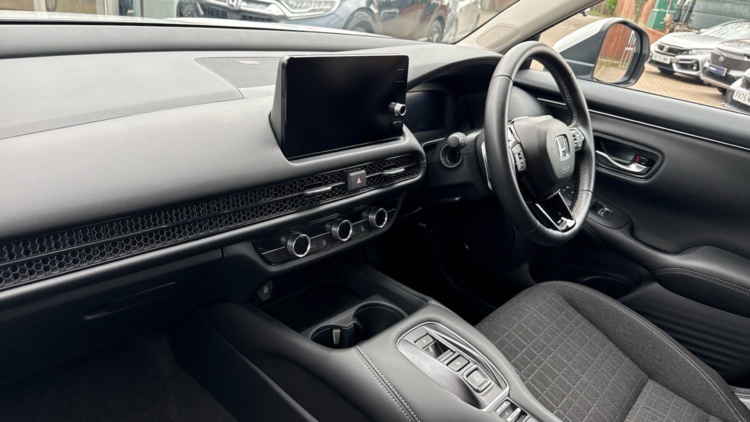 Used Honda ZR-V 2025 for sale - 76493776: Photo 2