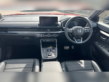 Used Honda CR-V 2025 for sale - 75157391: Photo