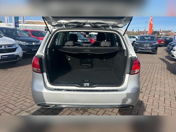 Used Mercedes-Benz B Class 2016 for sale - 76396808: Photo