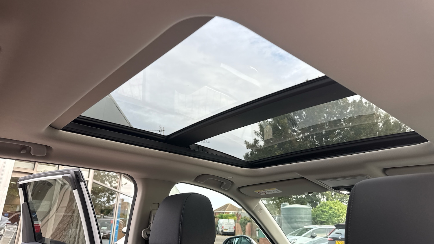 Used Honda CR-V 2025 for sale - 76404464: Photo 27