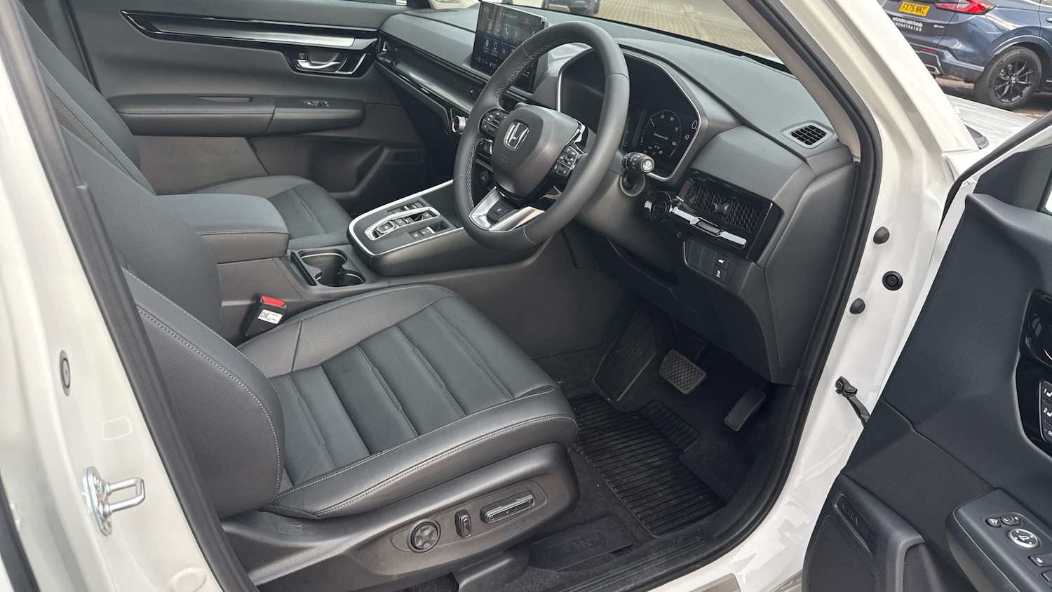 Used Honda CR-V 2025 for sale - 76404464: Photo 32