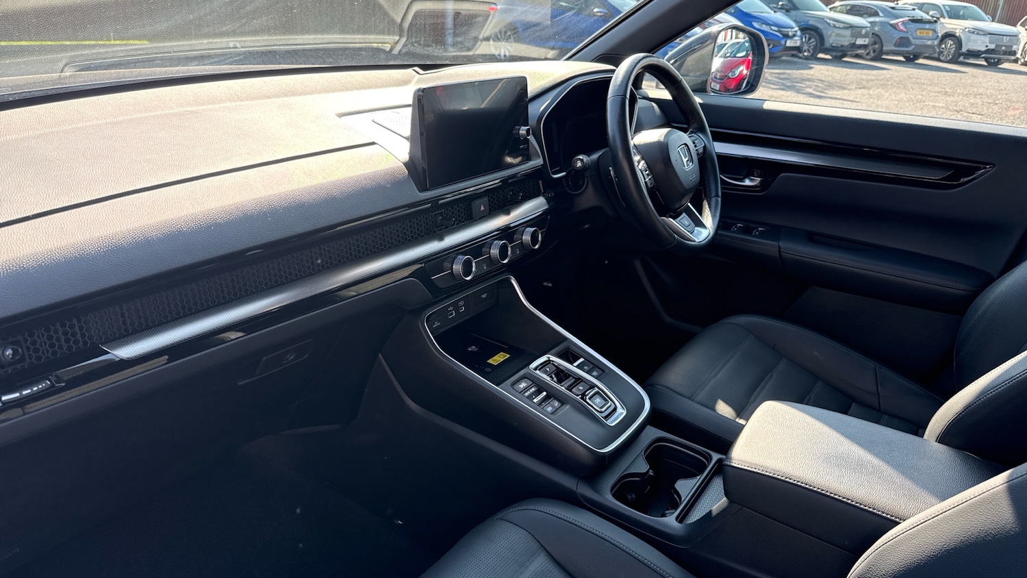 Used Honda CR-V 2023 for sale - 77962174: Photo 2