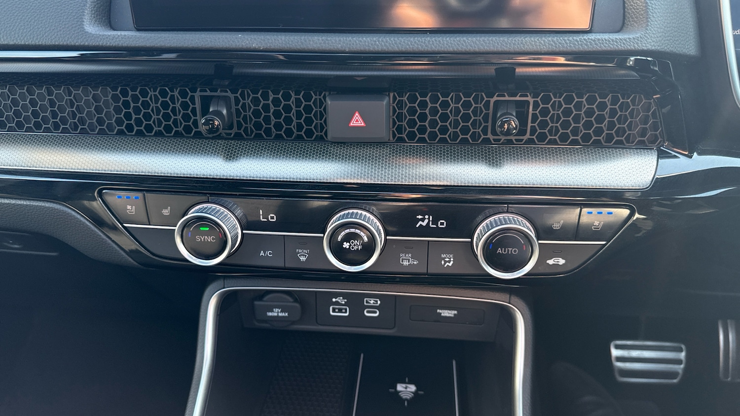 Used Honda CR-V 2023 for sale - 77962174: Photo 37