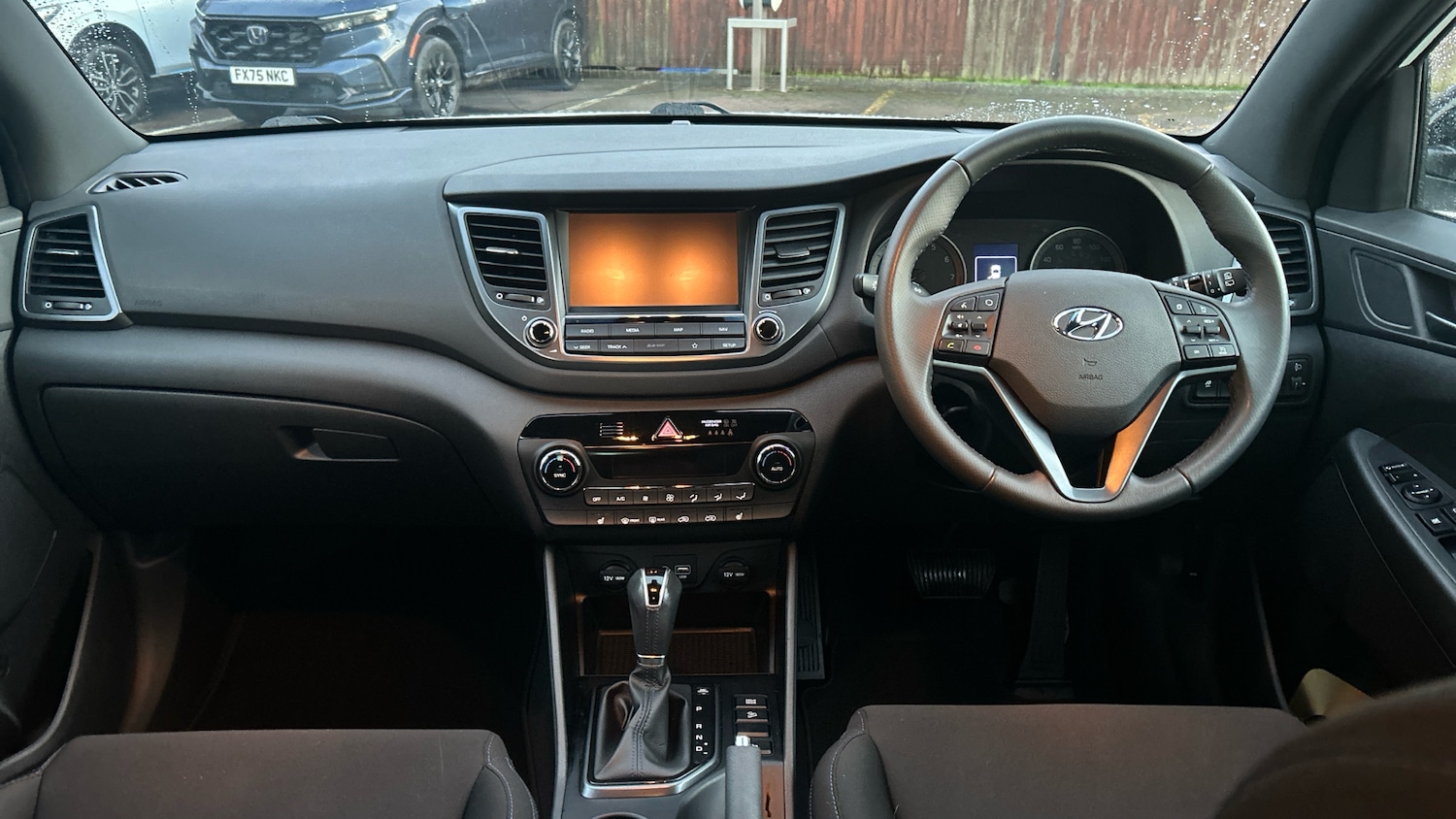 Used Hyundai TUCSON 2018 for sale - 76738691: Photo 10