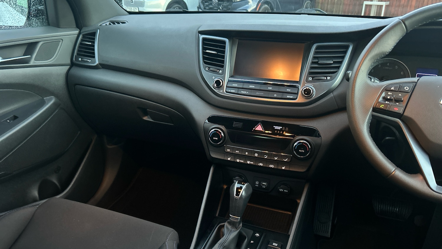 Used Hyundai TUCSON 2018 for sale - 76738691: Photo 14