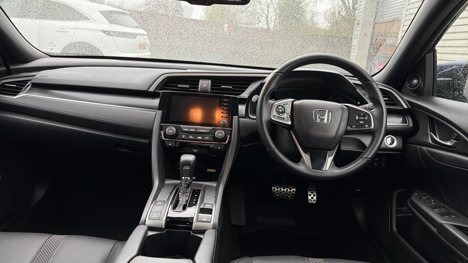 Used Honda Civic 2021 for sale - 76761940: Photo 4