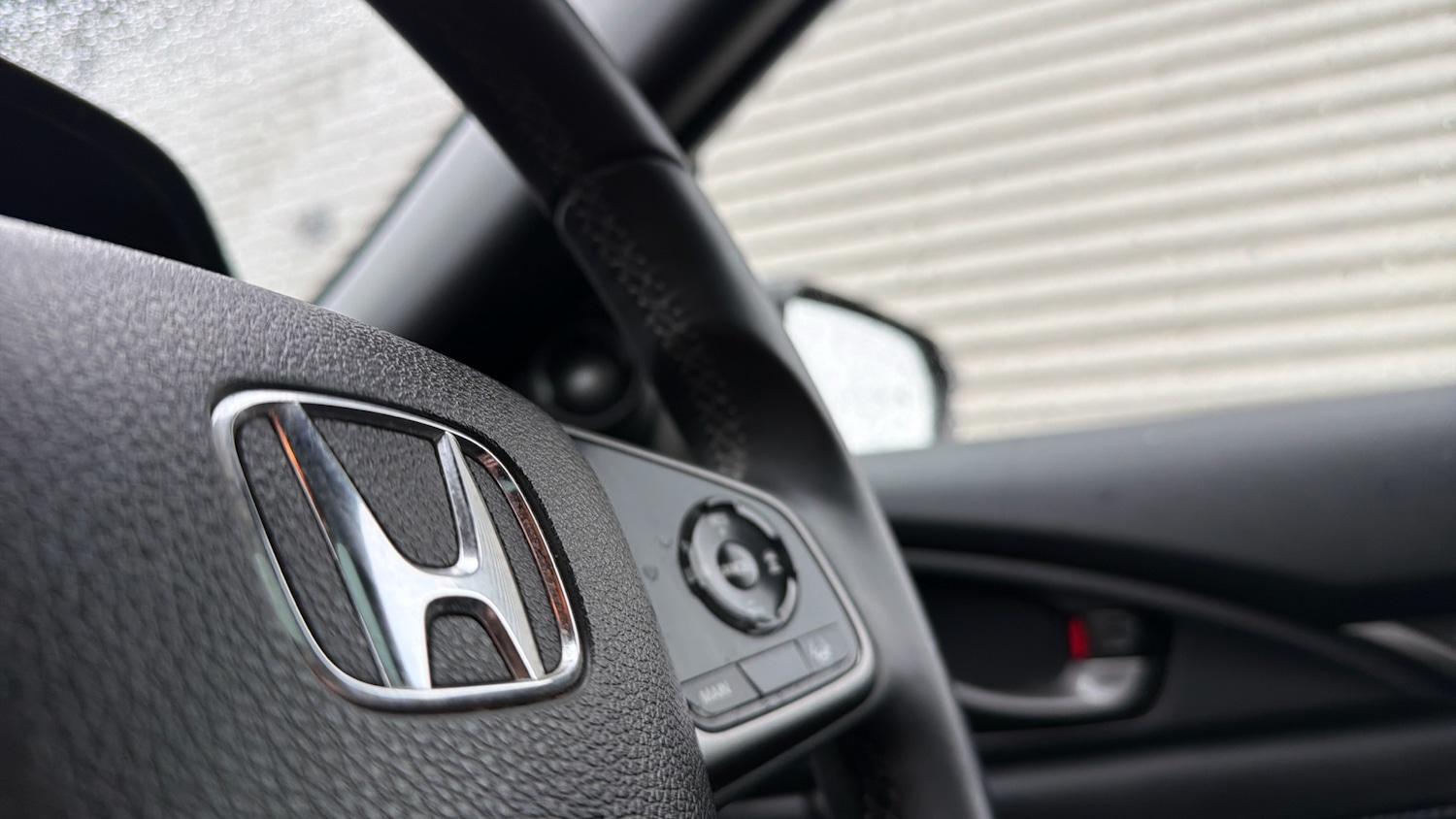 Used Honda Civic 2021 for sale - 76761940: Photo 44