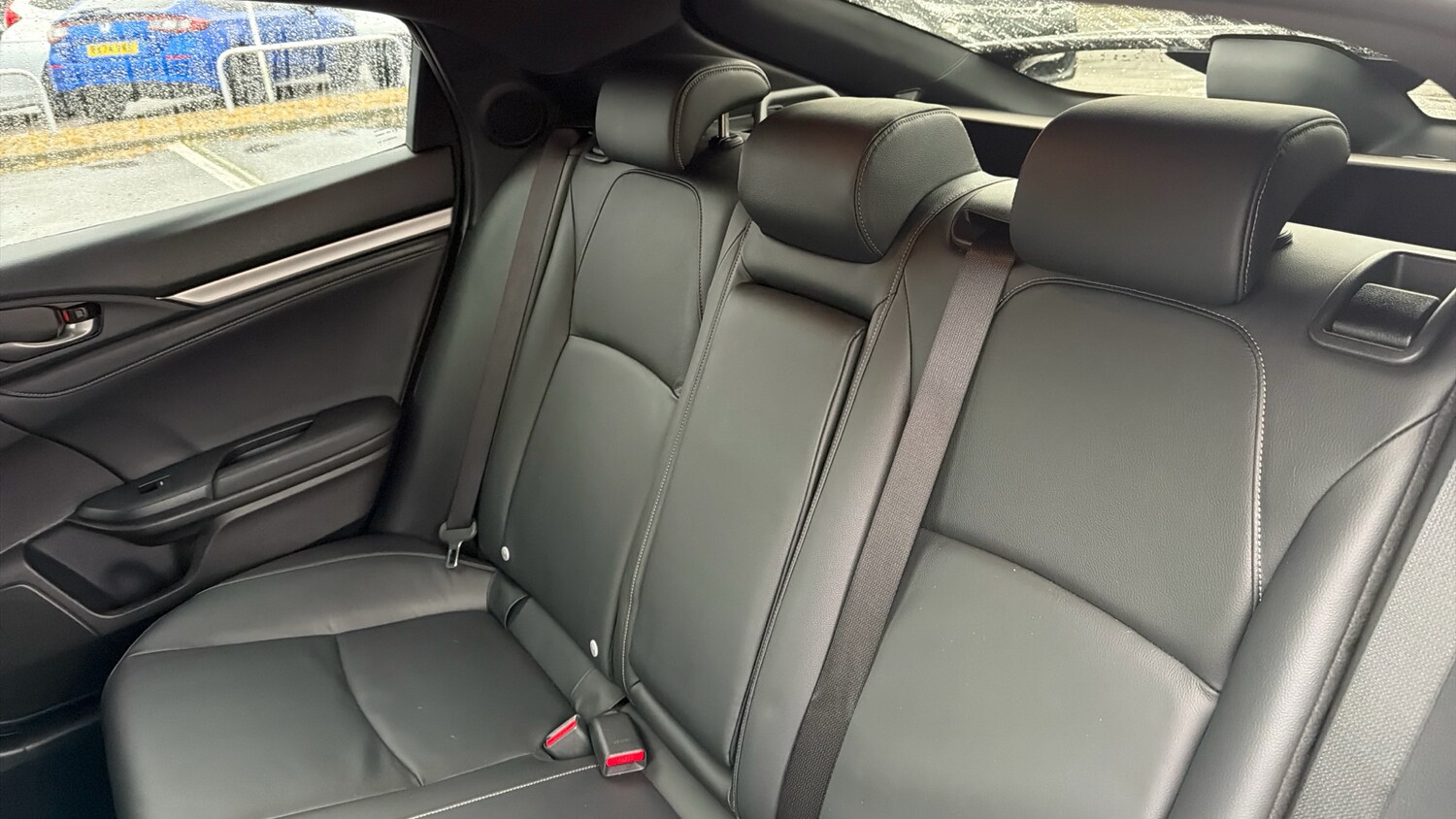 Used Honda Civic 2021 for sale - 76761940: Photo 8