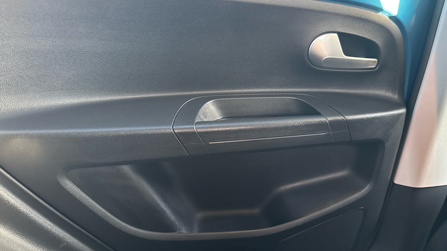 Used Volkswagen up! 2021 for sale - 77247784: Photo 41