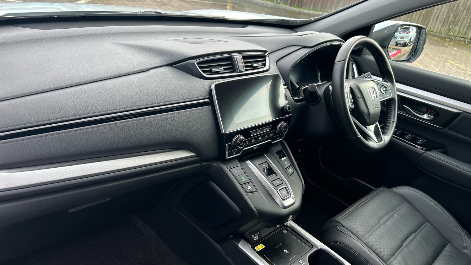 Used Honda CR-V 2022 for sale - 76544239: Photo 2