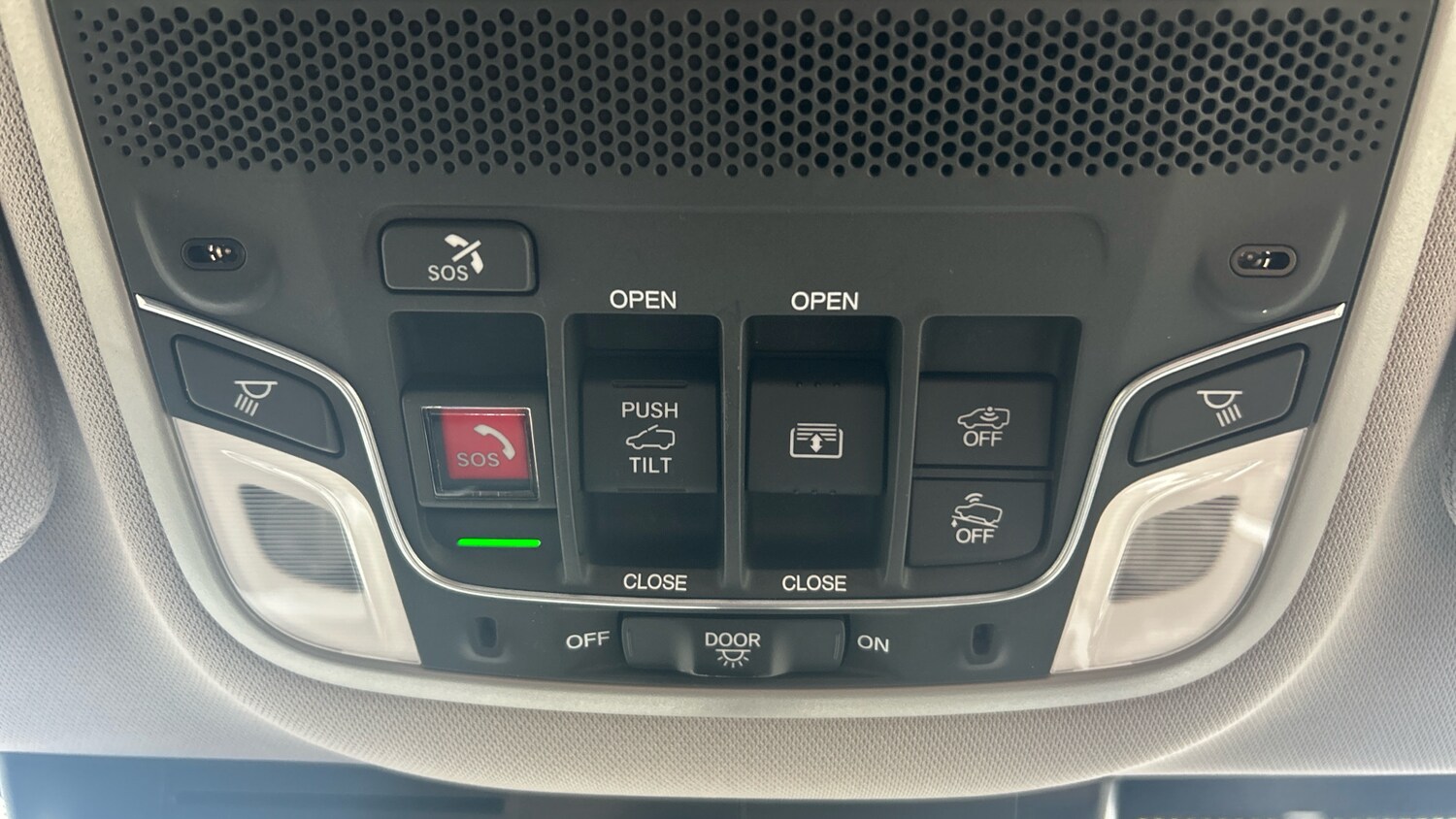 Used Honda CR-V 2022 for sale - 76544239: Photo 38