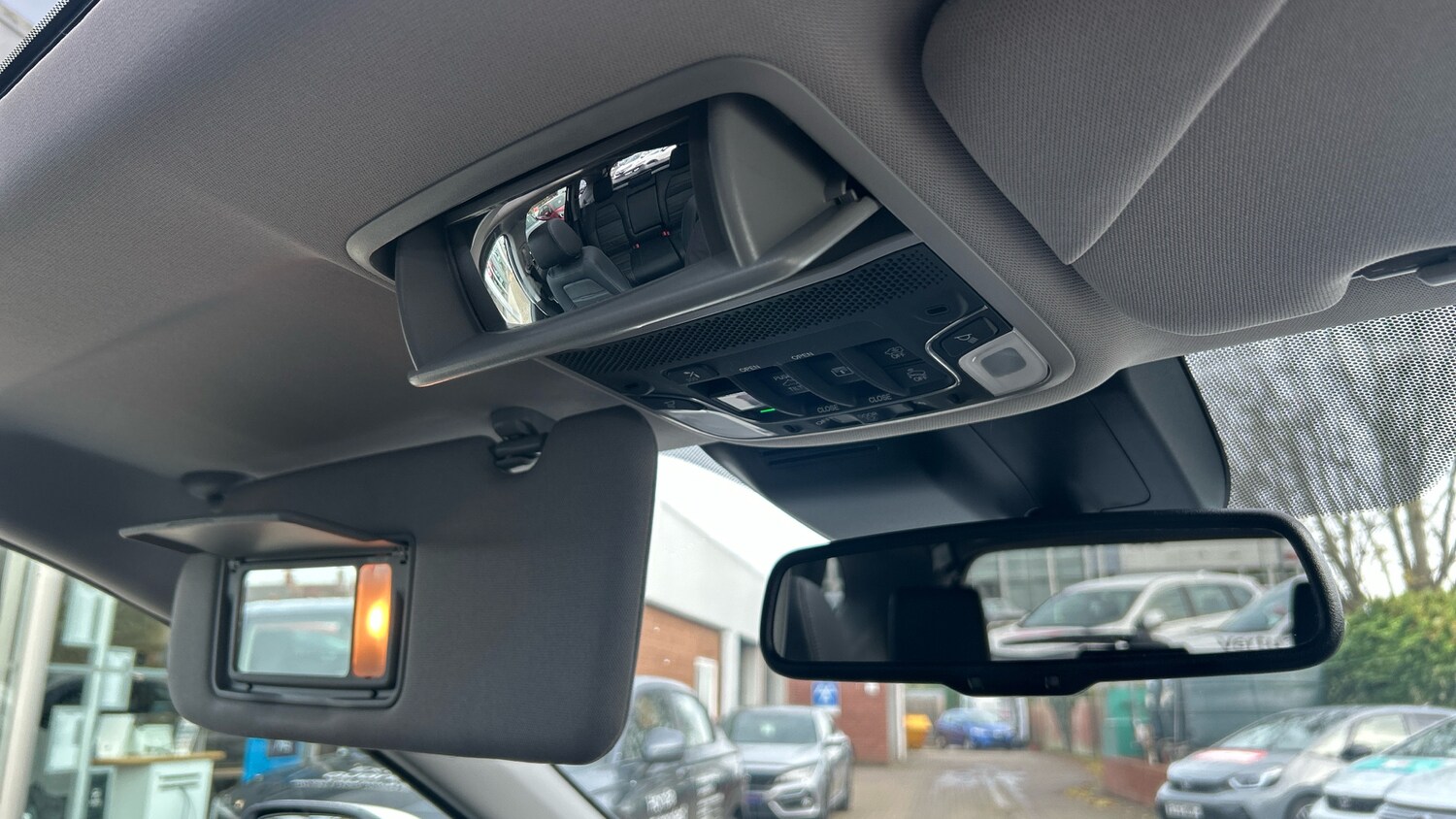 Used Honda CR-V 2022 for sale - 76544239: Photo 39