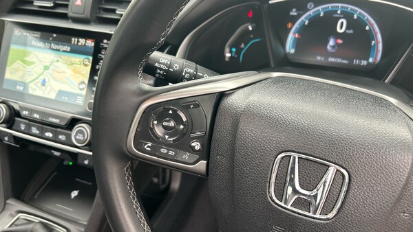 Used Honda Civic 2020 for sale - 76265913: Photo 32
