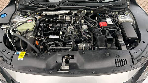 Used Honda Civic 2020 for sale - 76265913: Photo 37