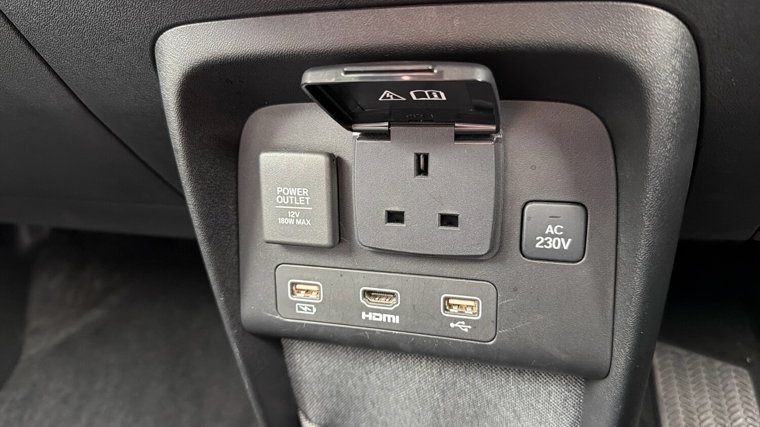 Used Honda e 2022 for sale - 77831661: Photo 29