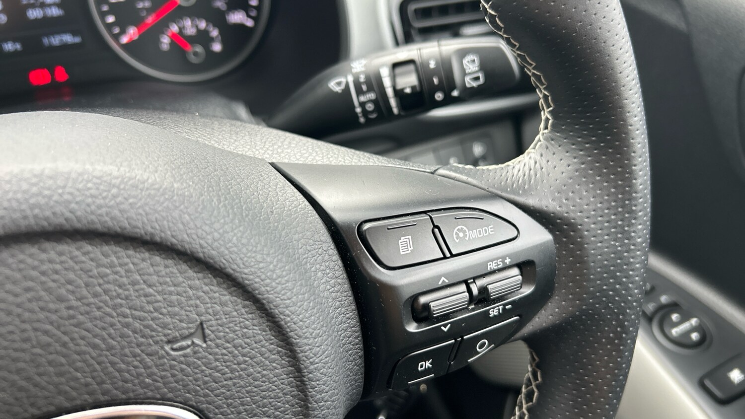 Used Kia Stonic 2019 for sale - 76273558: Photo 37