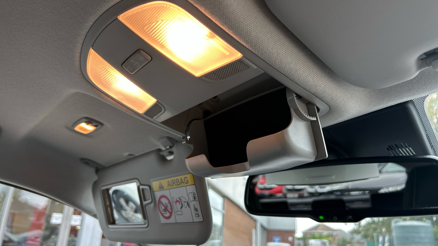 Used Kia Stonic 2019 for sale - 76273558: Photo 38