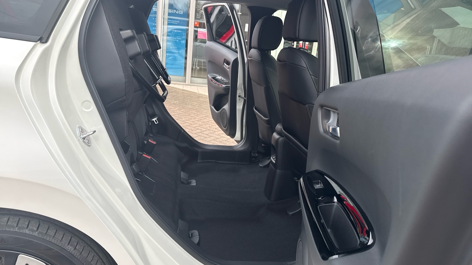 Used Honda Jazz 2023 for sale - 77873212: Photo 25