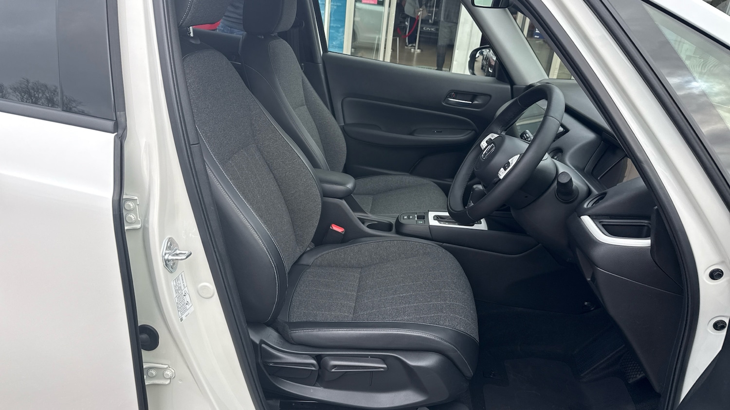 Used Honda Jazz 2023 for sale - 77873212: Photo 33