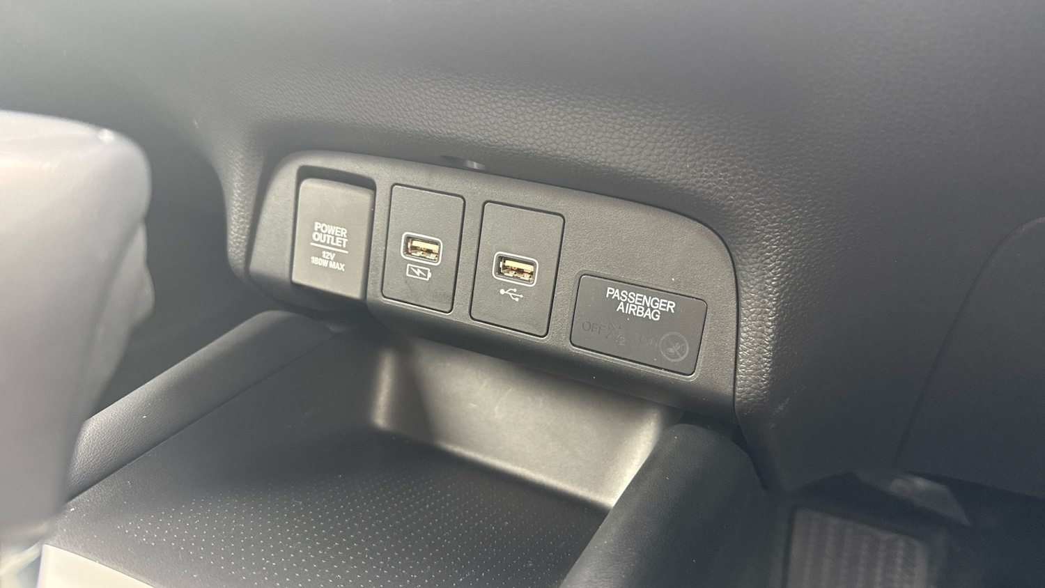 Used Honda Jazz 2023 for sale - 77873212: Photo 41