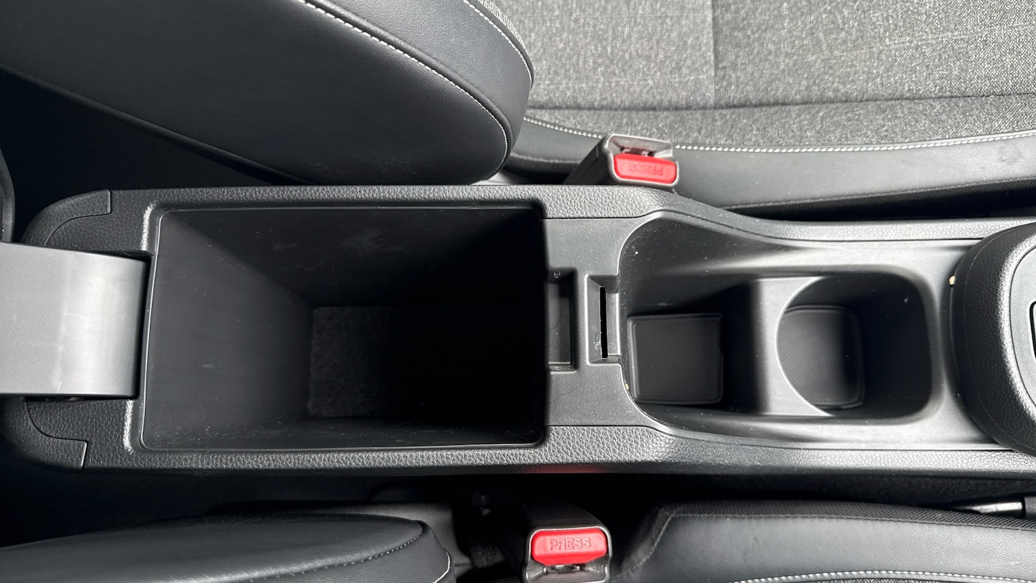 Used Honda Jazz 2023 for sale - 77873212: Photo 43