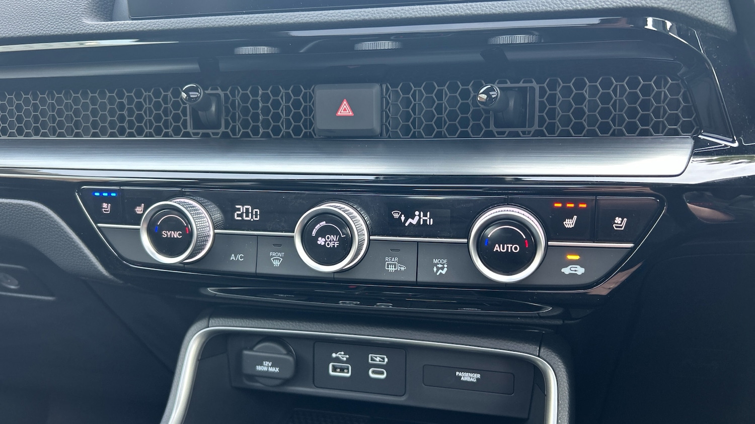 Used Honda CR-V 2025 for sale - 76131144: Photo 34