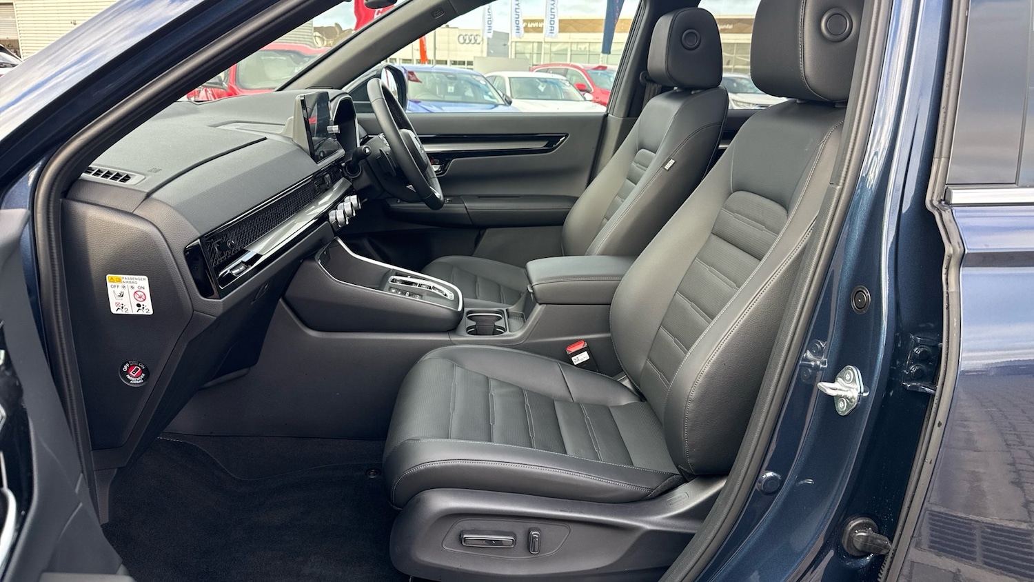 Used Honda CR-V 2025 for sale - 76946702: Photo 35