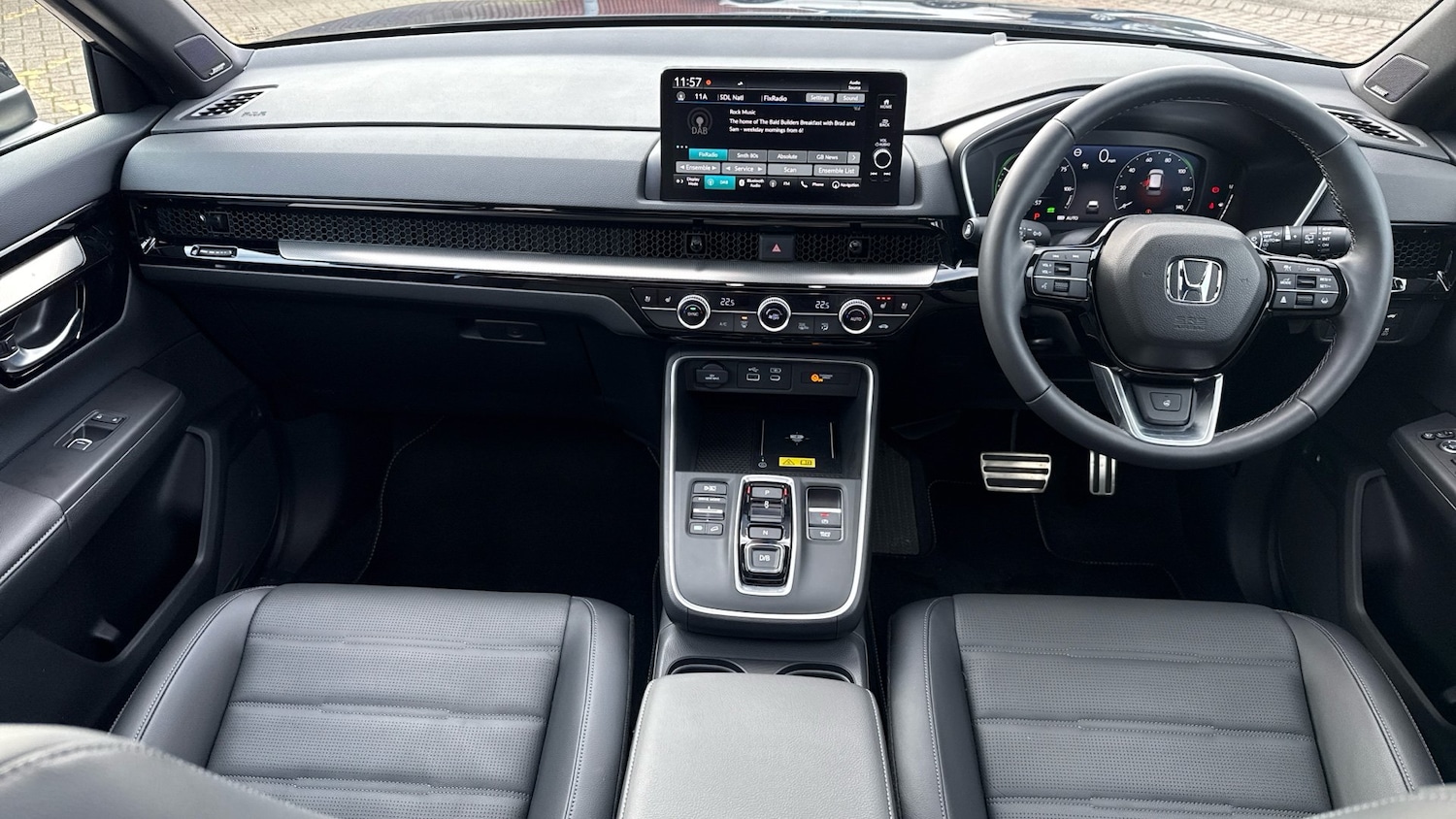 Used Honda CR-V 2025 for sale - 76946702: Photo 4