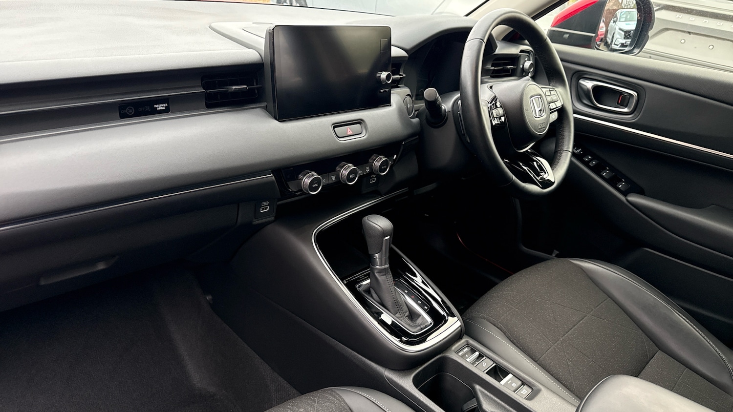 Used Honda HR-V 2022 for sale - 77789450: Photo 2