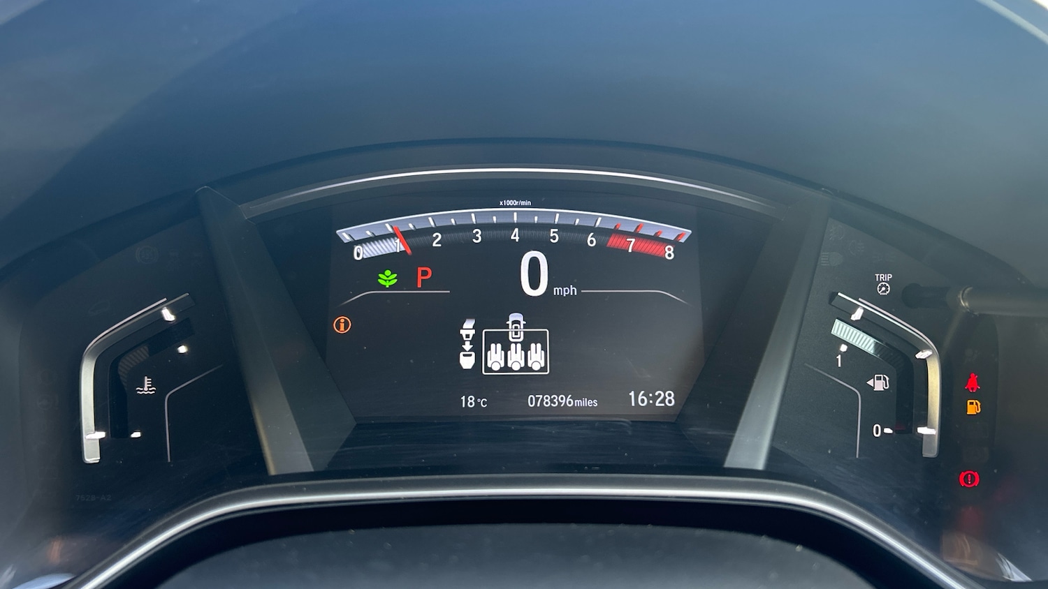 Used Honda CR-V 2018 for sale - 76984681: Photo 11