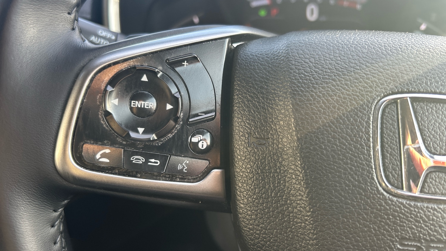 Used Honda CR-V 2018 for sale - 76984681: Photo 28