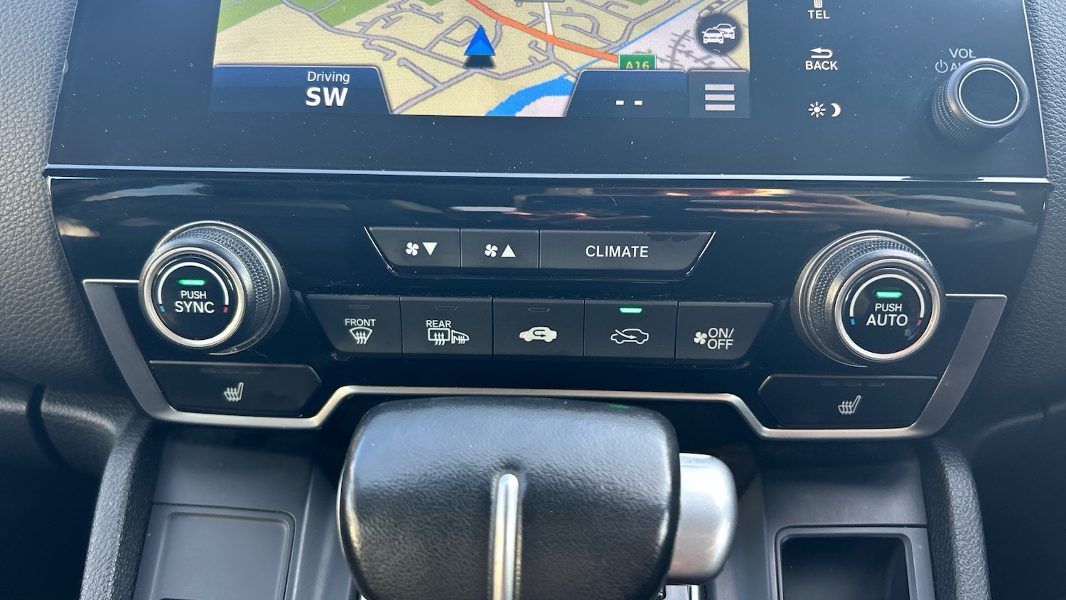 Used Honda CR-V 2018 for sale - 76984681: Photo 31