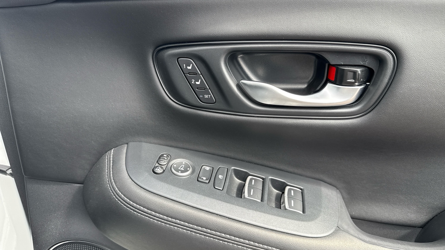 Used Honda ZR-V 2025 for sale - 76319536: Photo 30