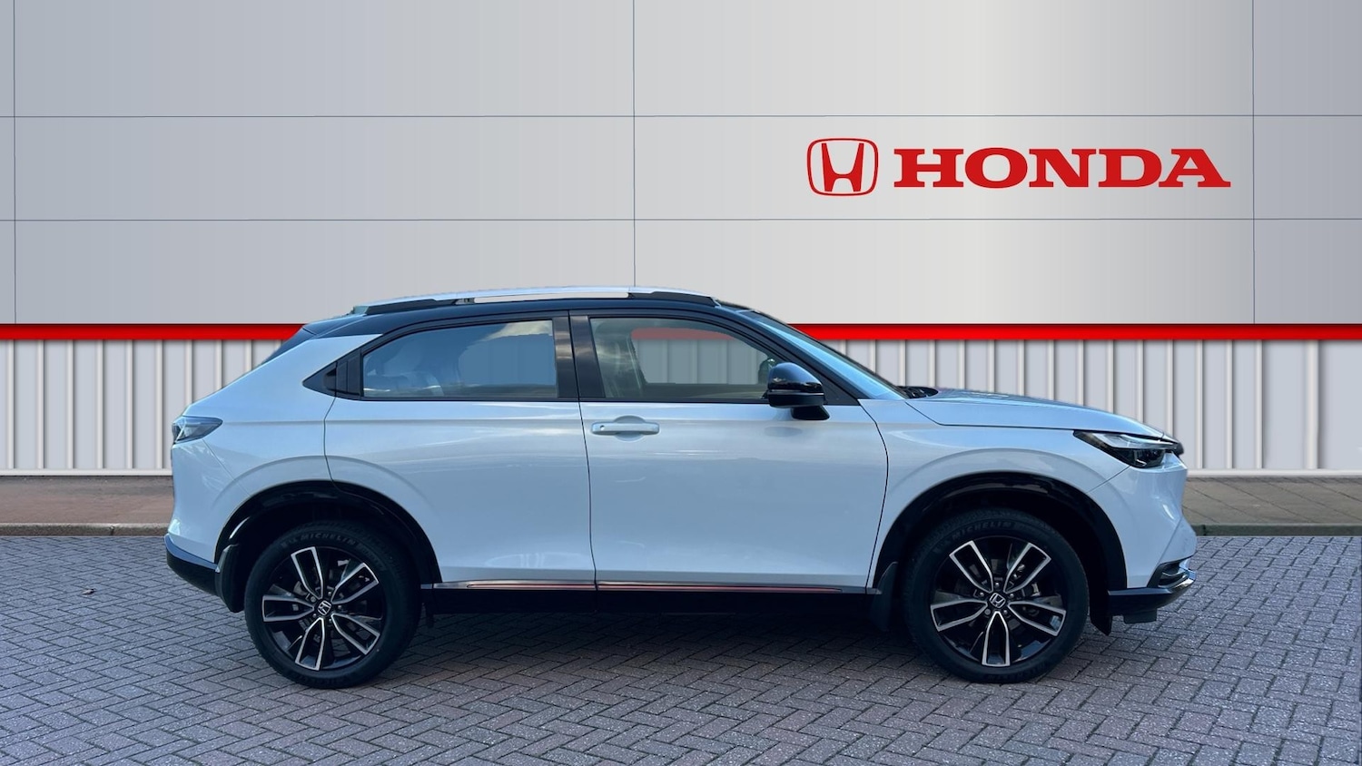 Used Honda HR-V 2023 for sale - 76366245: Photo 5