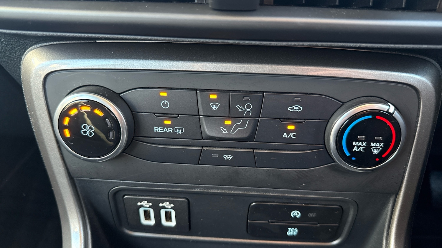 Used Ford Ecosport 2019 for sale - 76681593: Photo 26