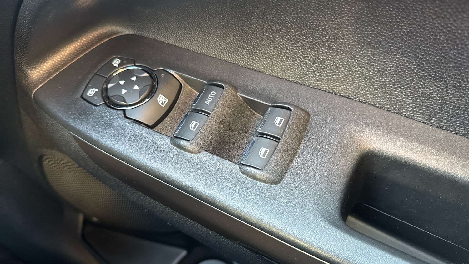 Used Ford Ecosport 2019 for sale - 76681593: Photo 33