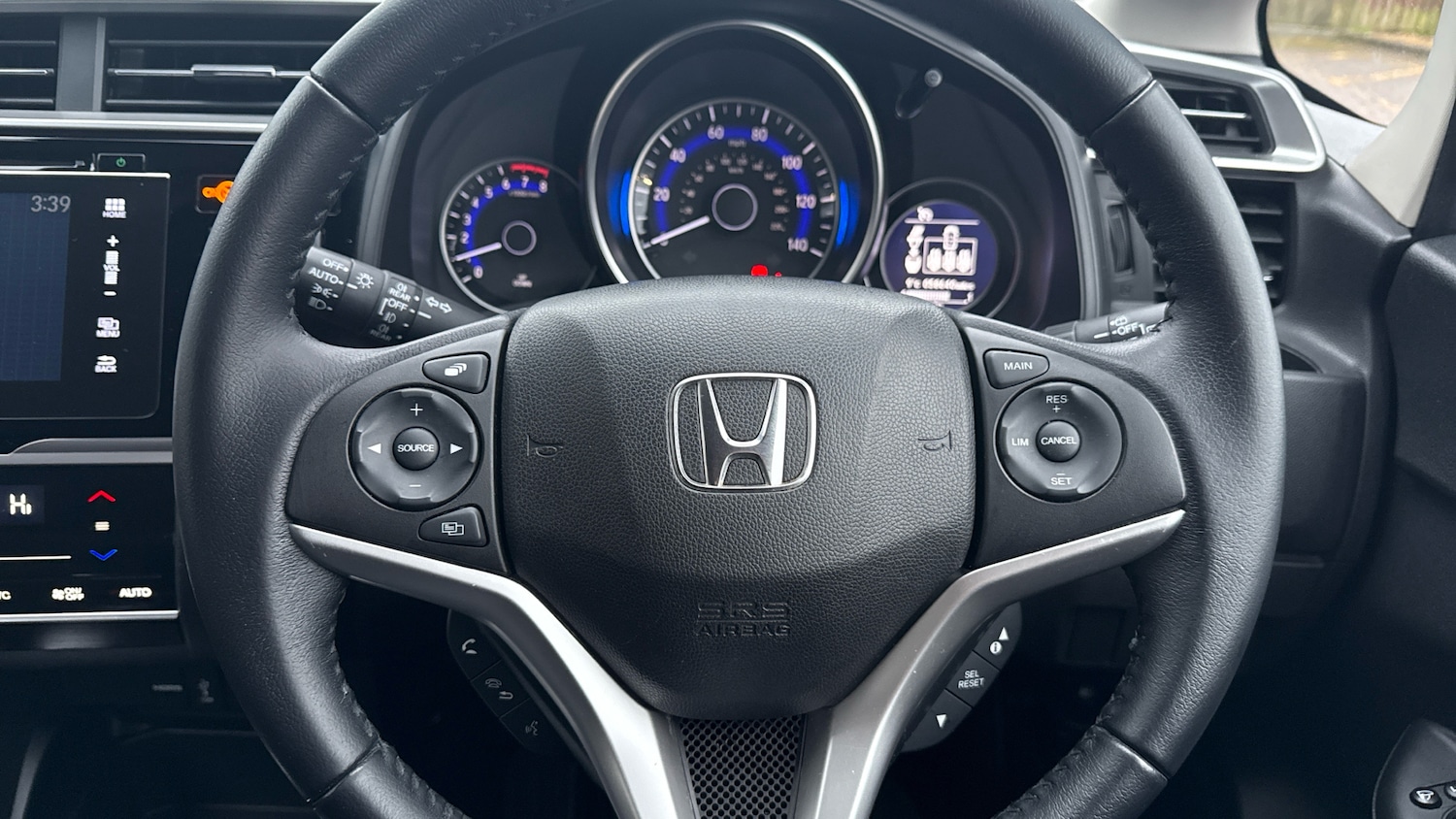 Used Honda Jazz 2018 for sale - 77505599: Photo 30