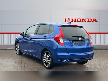 Used Honda Jazz 2018 for sale - 77505599: Photo