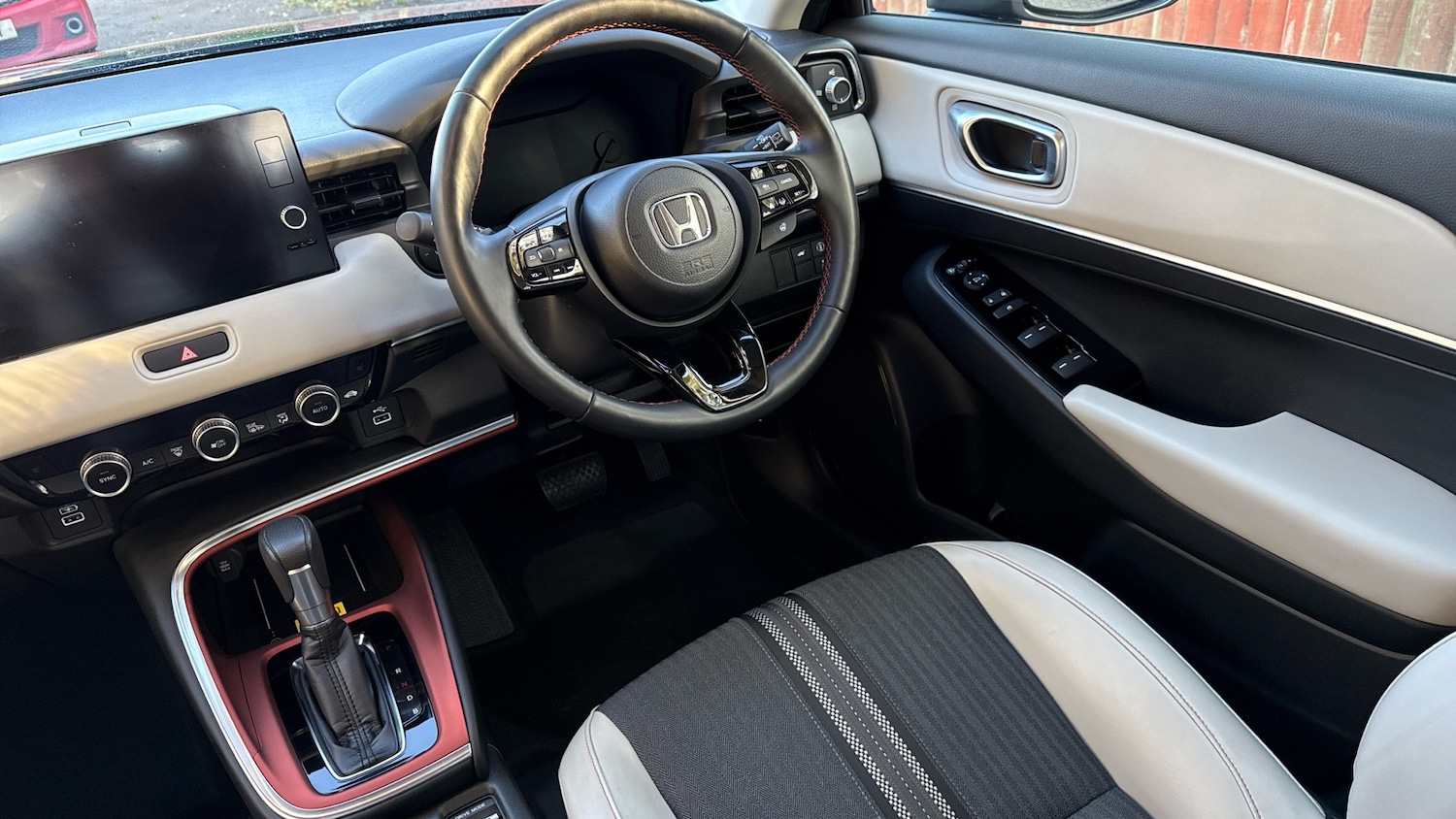 Used Honda HR-V 2023 for sale - 76452669: Photo 27