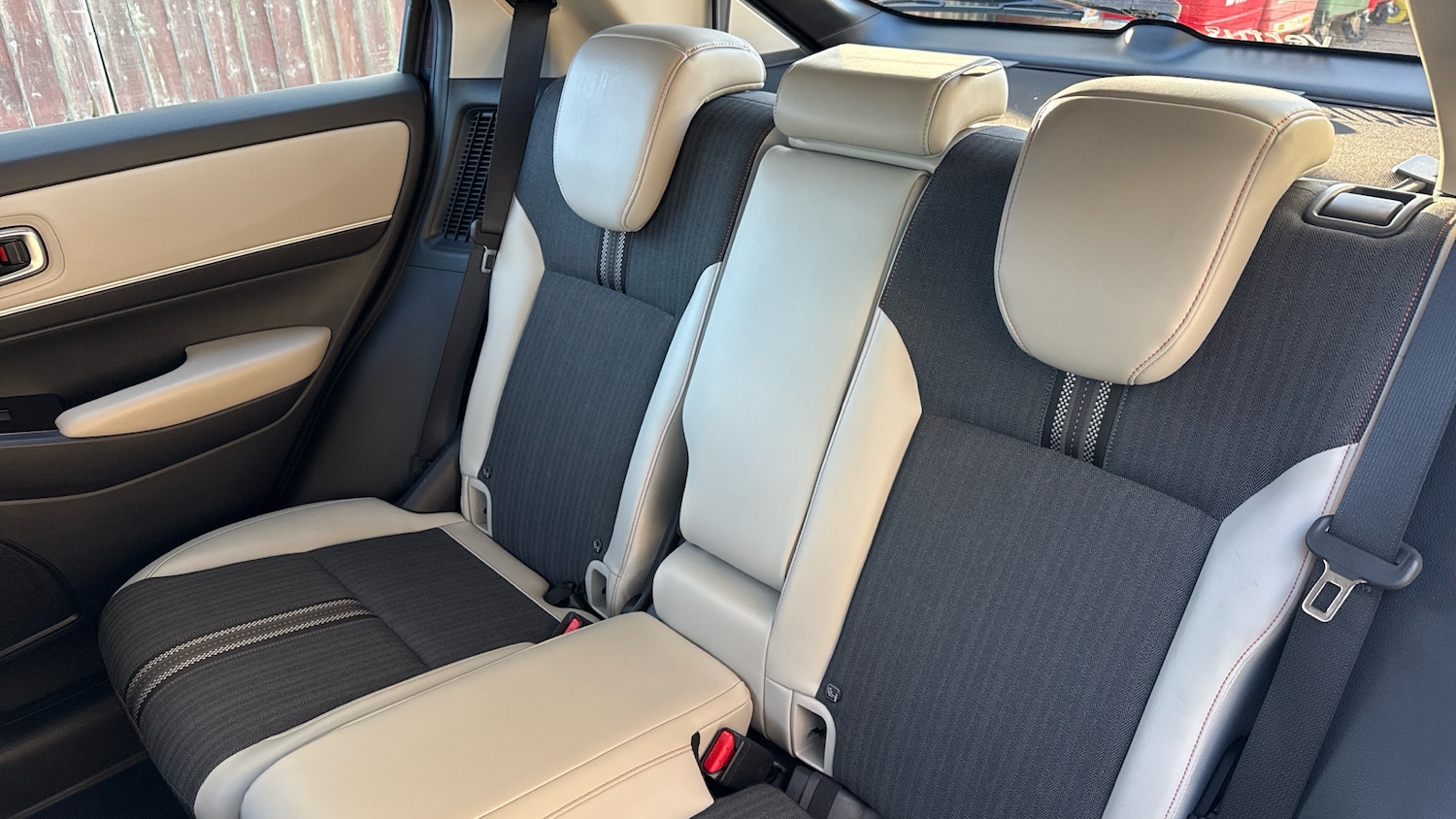 Used Honda HR-V 2023 for sale - 76452669: Photo 8