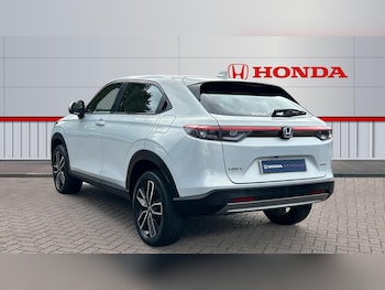 Used Honda HR-V 2022 for sale - 76170624: Photo 3