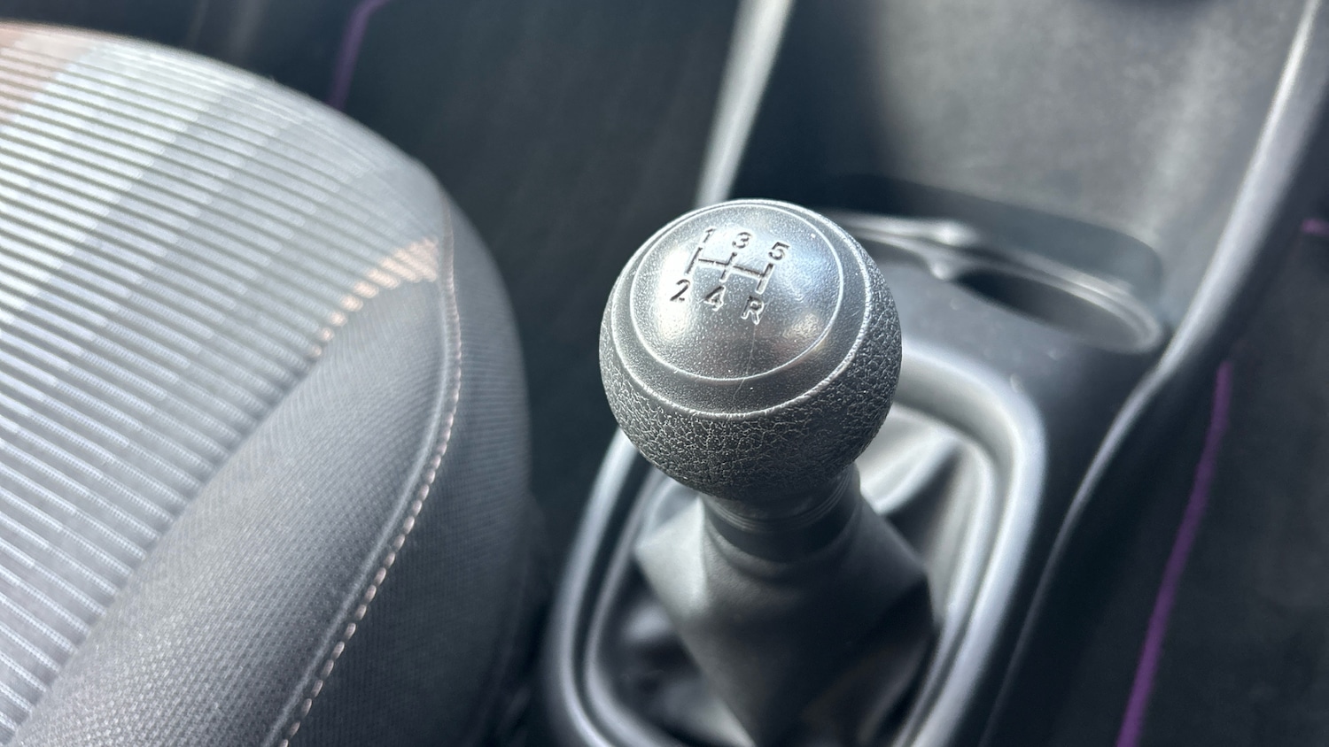 Used Peugeot 108 2015 for sale - 77197970: Photo 13