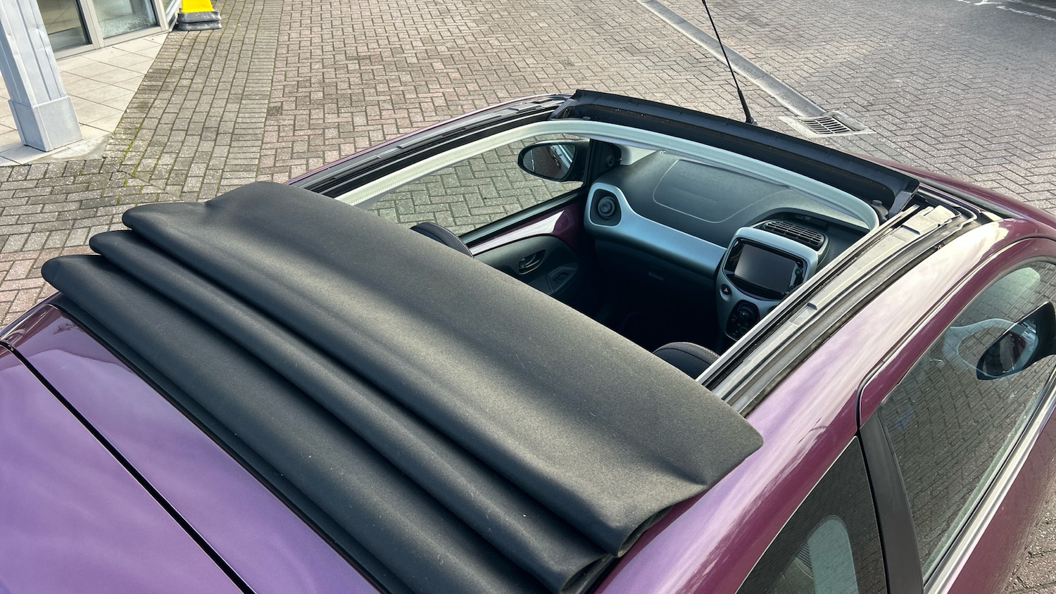 Used Peugeot 108 2015 for sale - 77197970: Photo 27