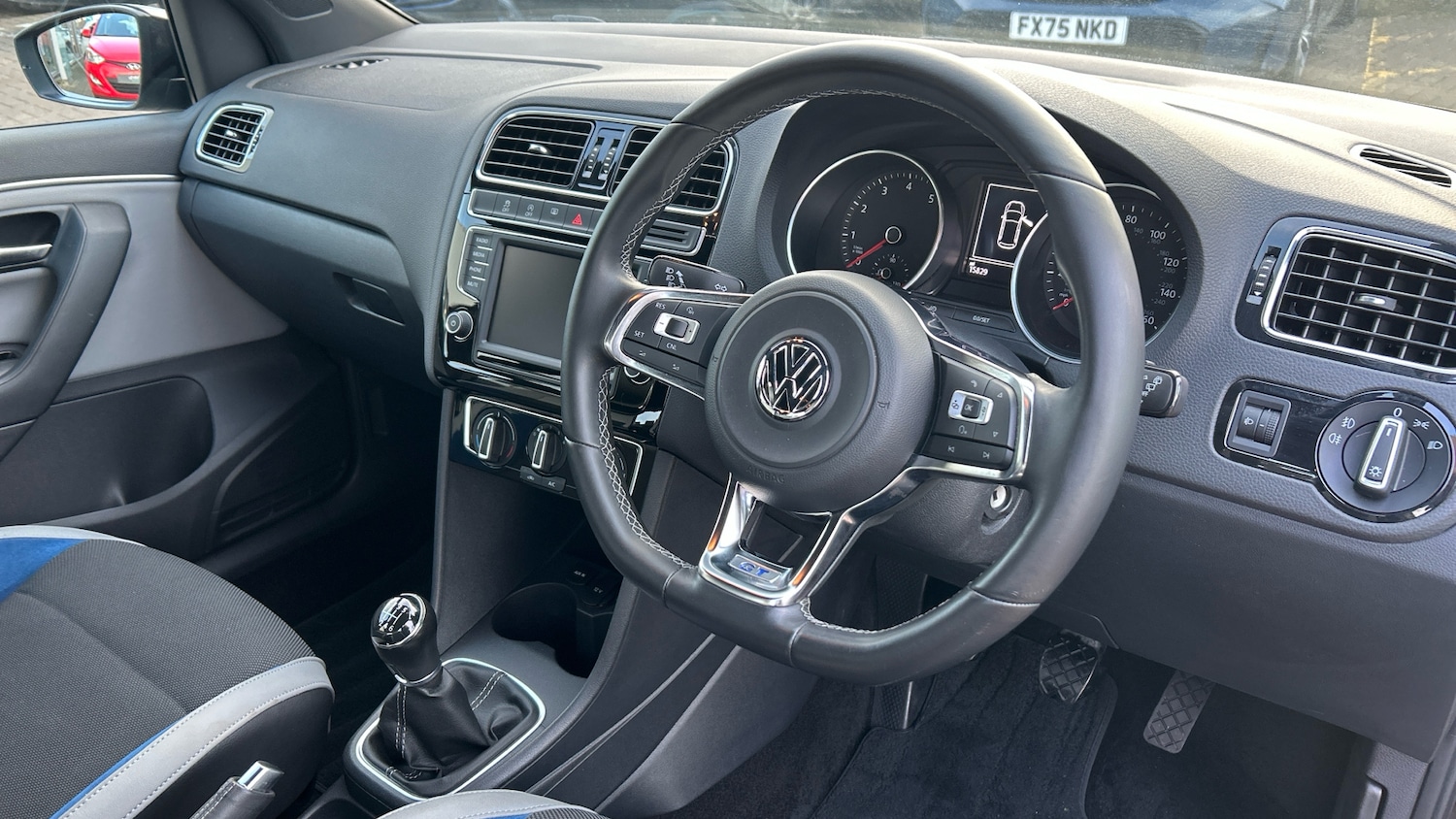 Used Volkswagen Polo 2016 for sale - 77070788: Photo 11