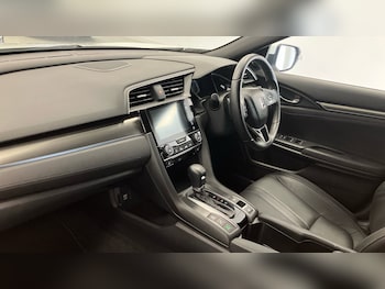 Used Honda Civic 2019 for sale - 75468394: Photo