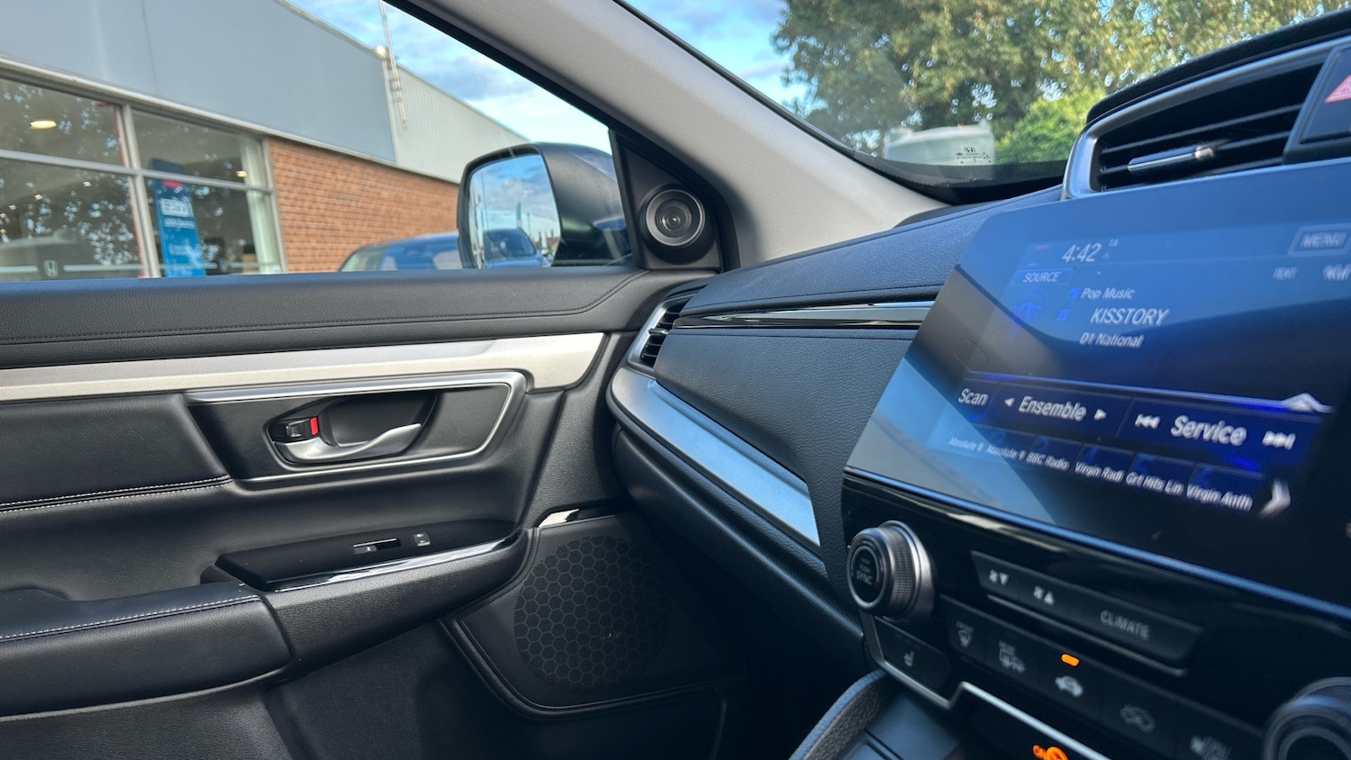 Used Honda CR-V 2022 for sale - 76092240: Photo 27