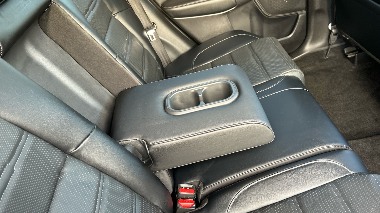Used Honda CR-V 2022 for sale - 76092240: Photo 37
