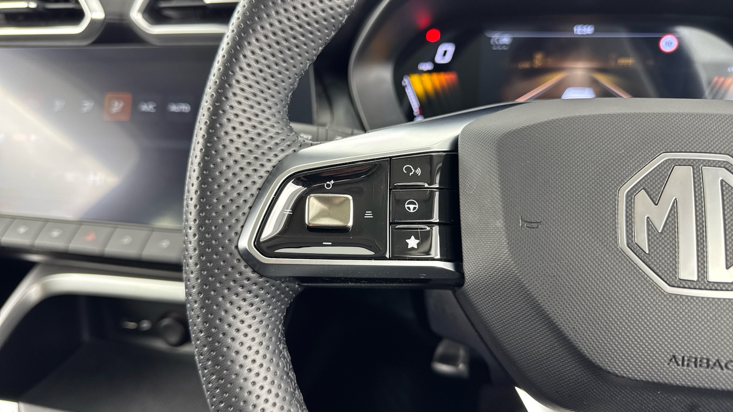 Used MG MG ZS 2024 for sale - 77353500: Photo 17