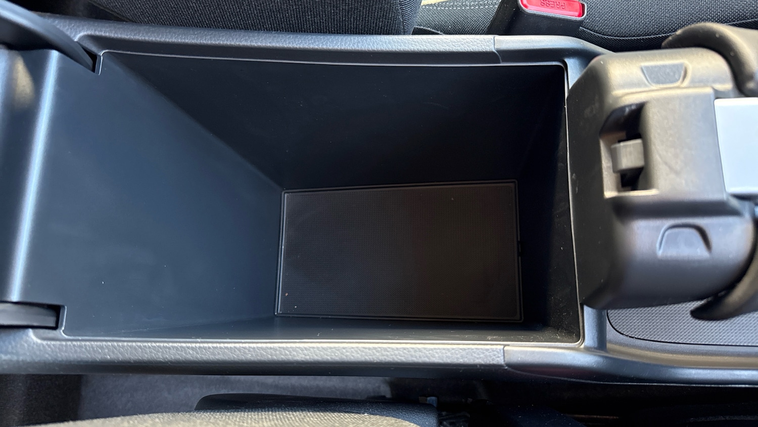 Used Honda ZR-V 2025 for sale - 77011886: Photo 28