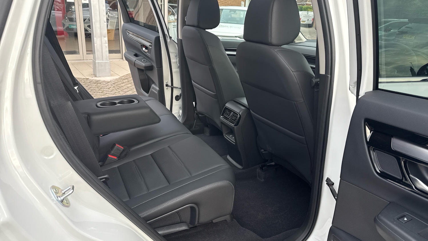 Used Honda CR-V 2025 for sale - 76131145: Photo 24
